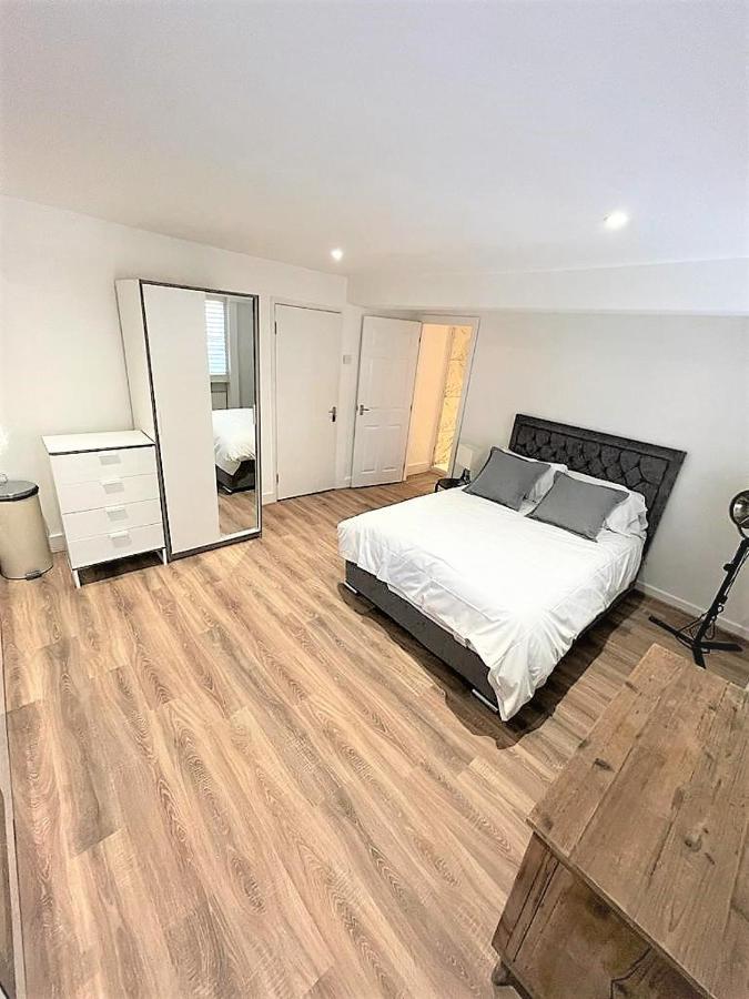 Goodge Street Apartments Лондон Екстер'єр фото